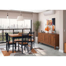 Conjunto sala de jantar com mesa e 4 cadeiras em Madeira maciça